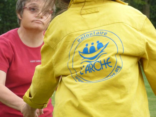 je-te-donne-l-arche-jean-vanier-communaute-accueil-handicap-mental